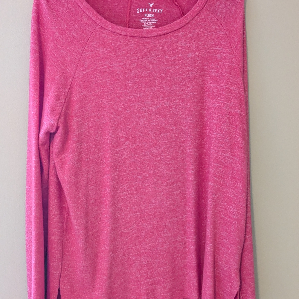 American Eagle Outfitters Soft & Sexy Plush Top in Rich Red